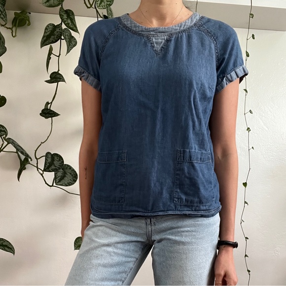 Converse short sleeve two tone denim shirt with pockets - Picture 2 of 3